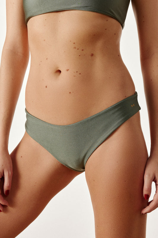 bas de bikini kaki