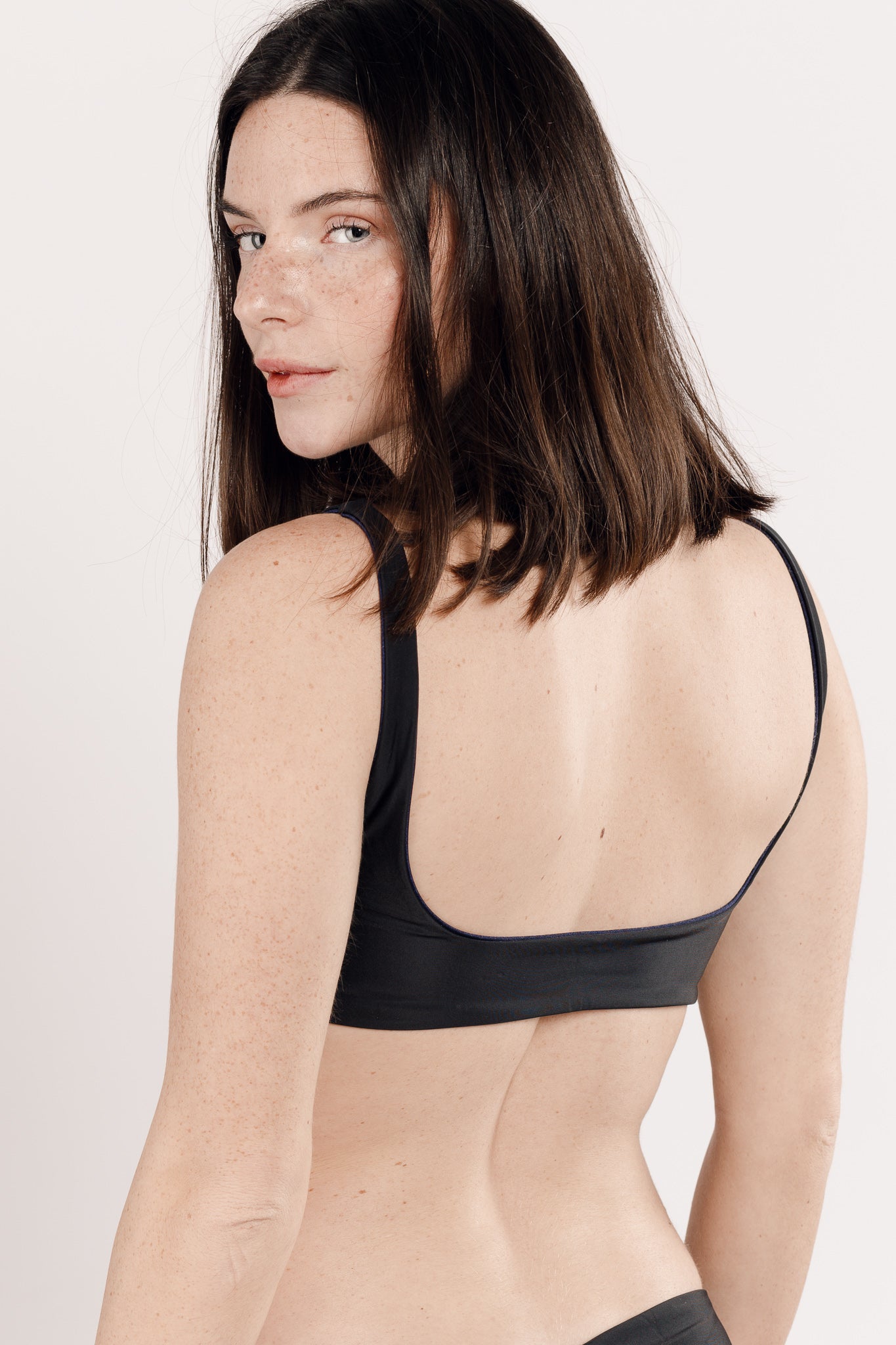 Maillot de bain deux pièces noir réversible