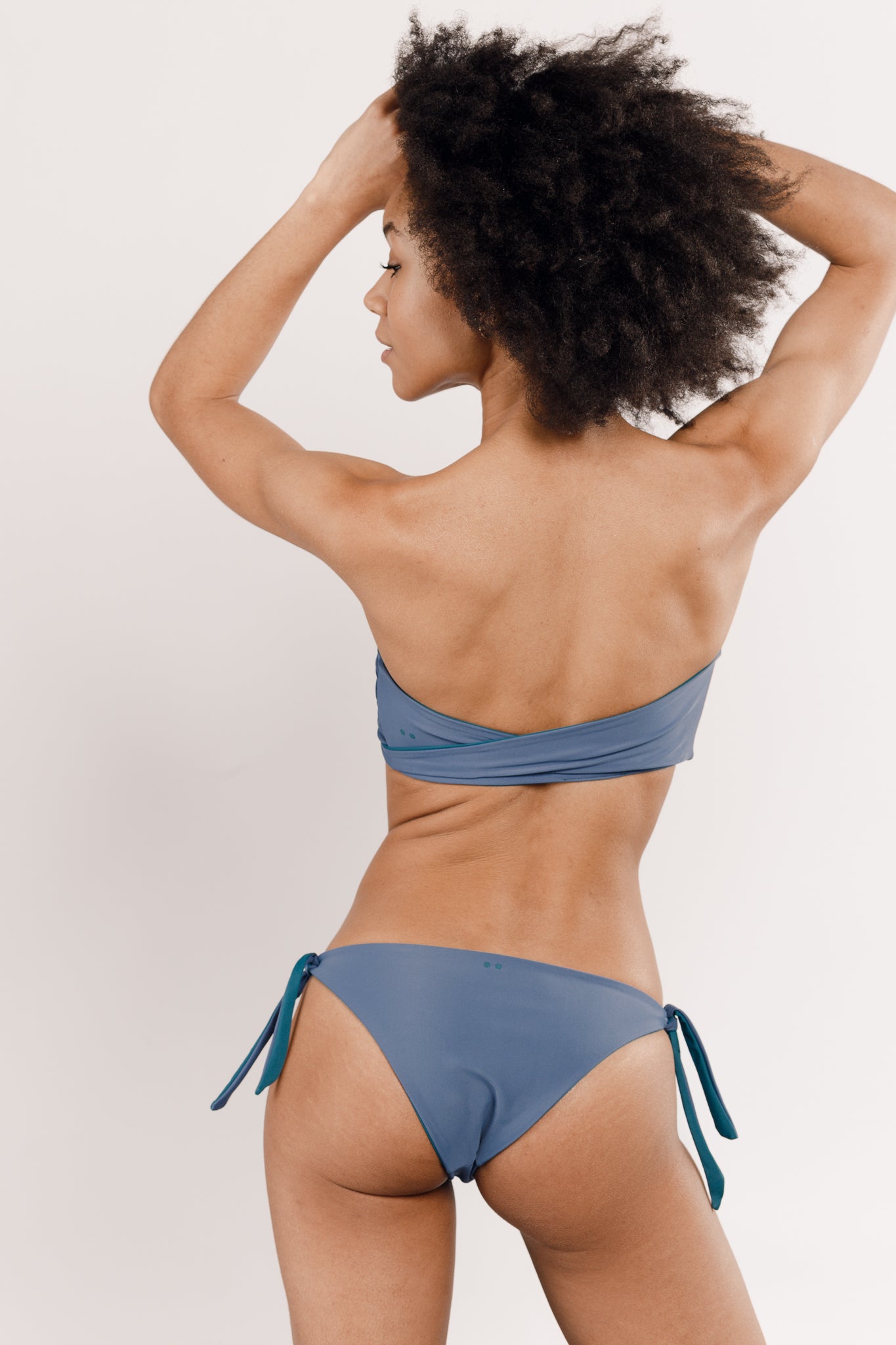 Maillot de bain deux pièces bleu réversible
